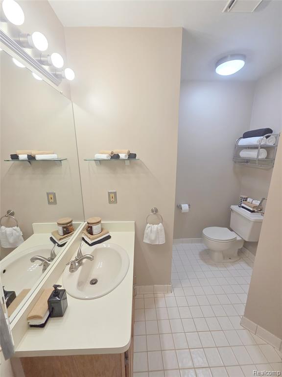 34919 Hamilton Drive, 4, Fraser, MI 48026 — Photo 7
