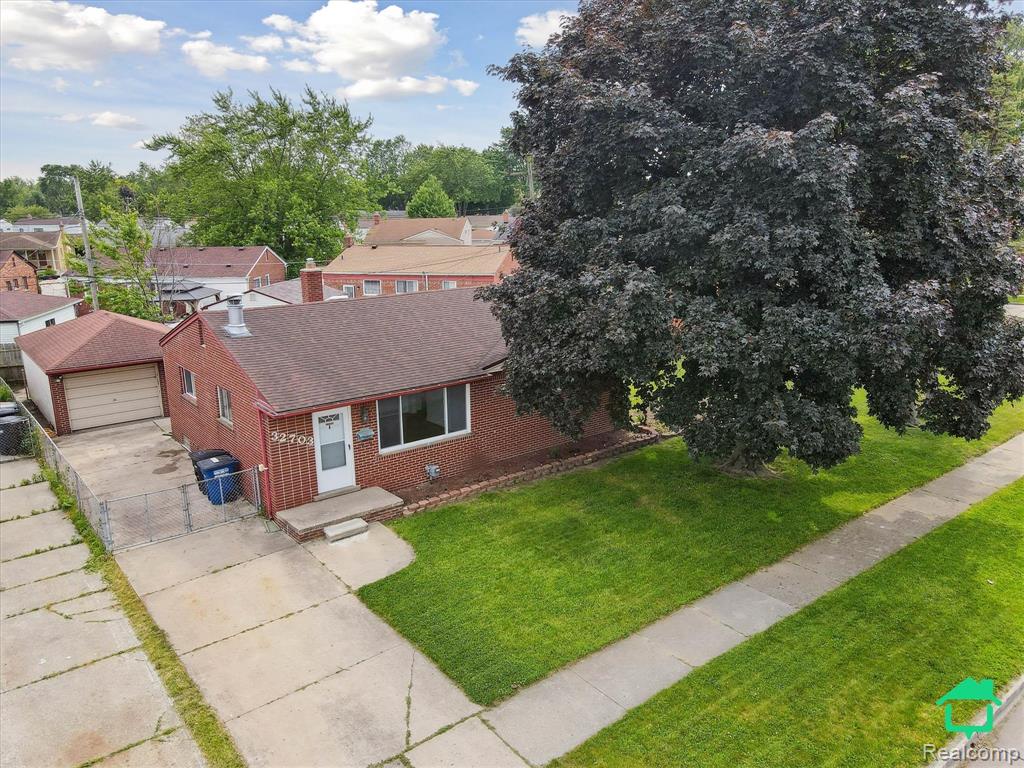 Photo for 32703 Anita Drive, Westland, MI - Listing #20251006501 32703 Anita Drive, Westland, MI