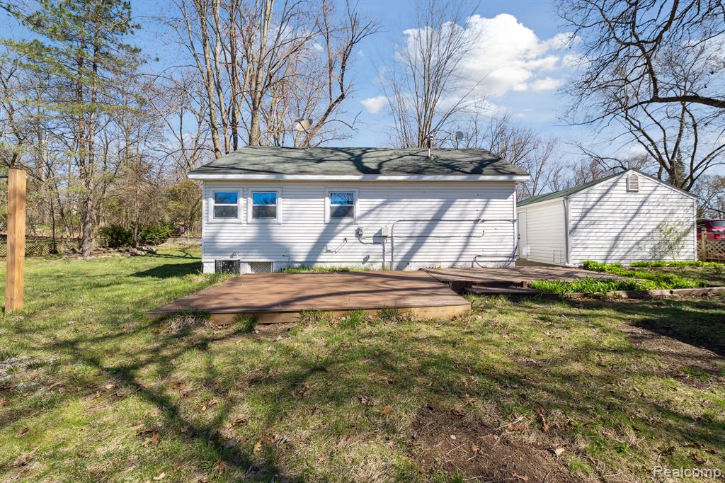 6187 THREE LAKES Drive, Brighton, MI 48116 — Photo 29