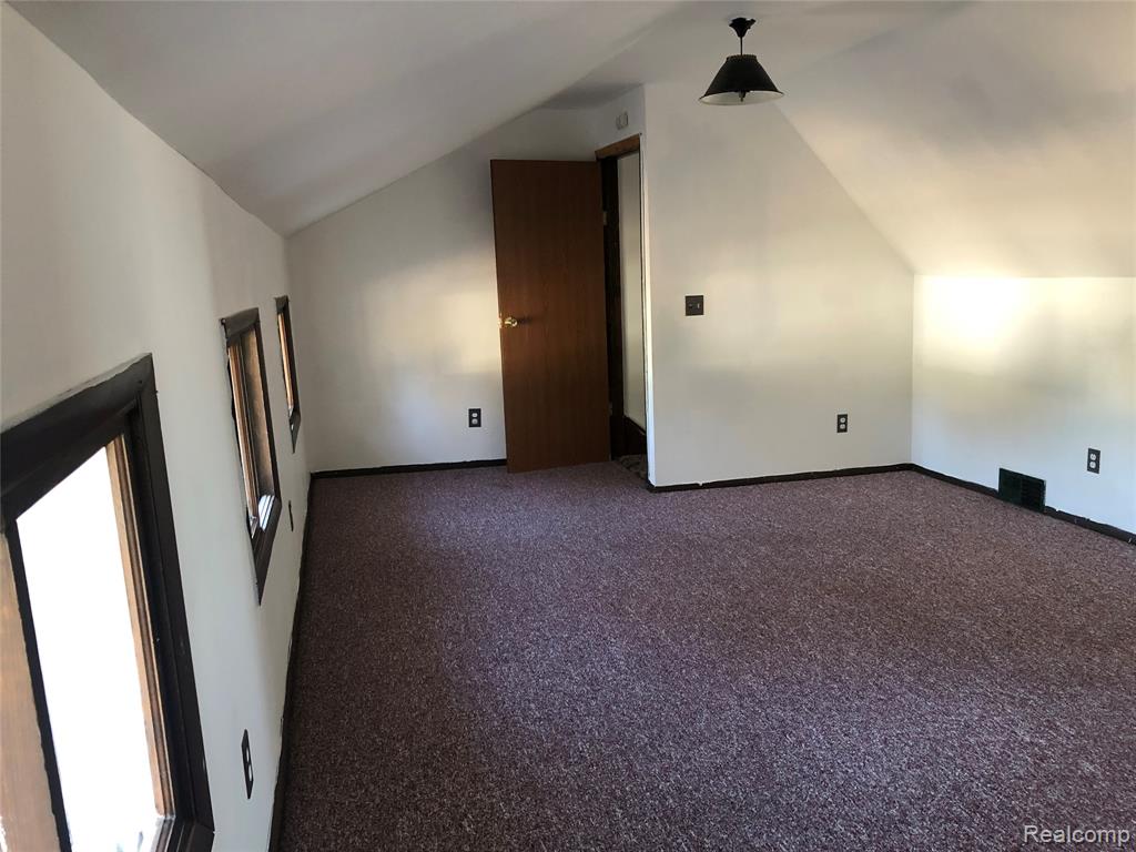 608 E Frank Street, Caro, MI 48723 — Photo 16