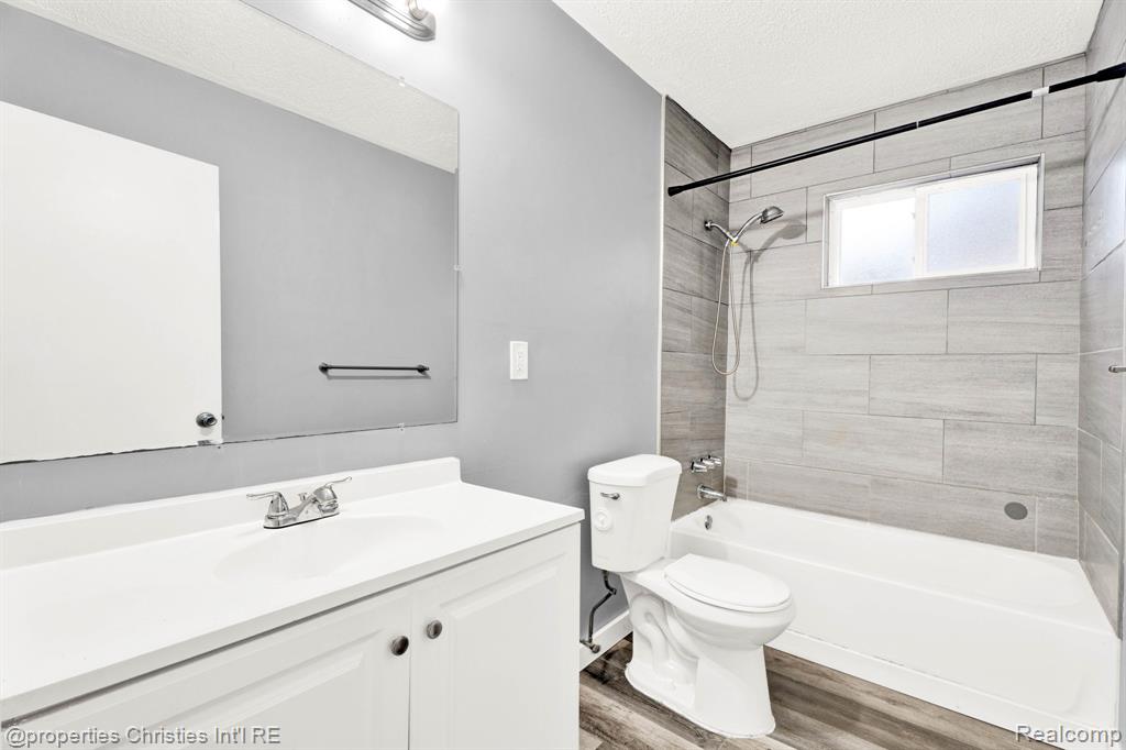 6516 Oak Street, Taylor, MI 48180 — Photo 18