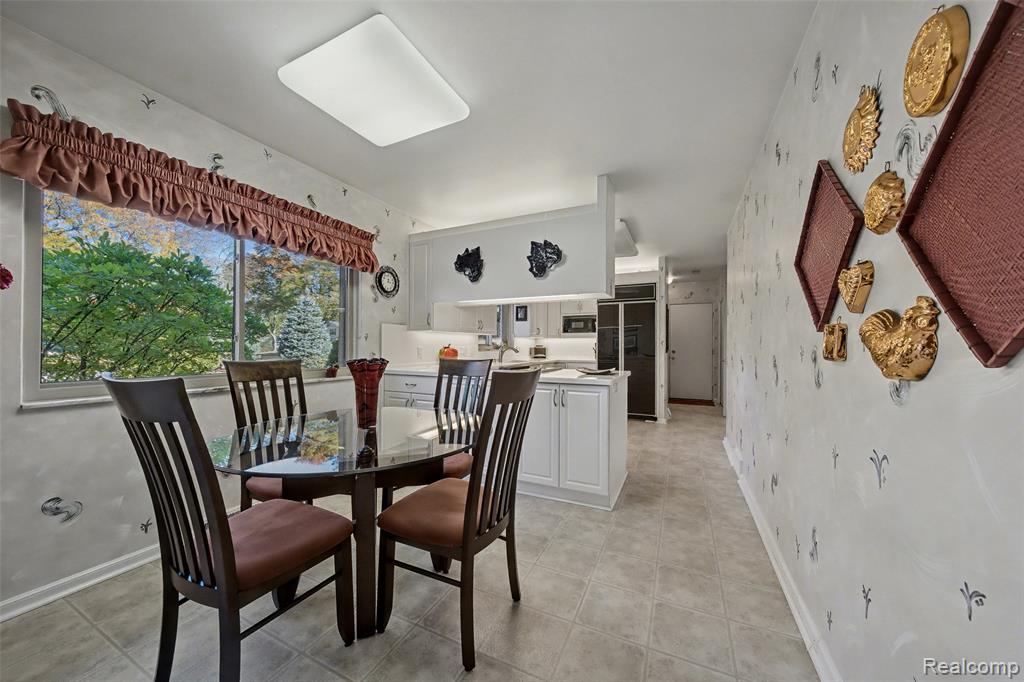 5361 Echo Road, Bloomfield Hills, MI 48302 — Photo 12