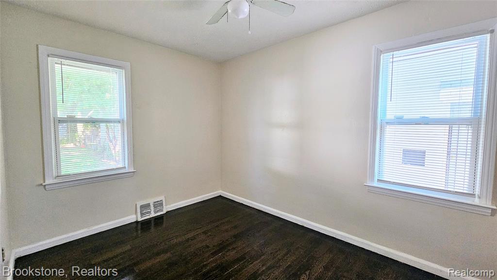 7336 Chatham, Redford, MI 48239 — Photo 19
