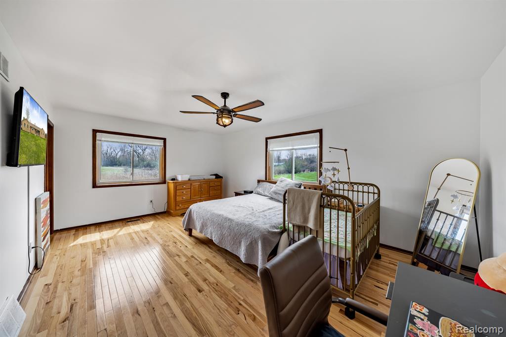 5412 N JENNINGS Road, Flint, MI 48504 — Photo 18