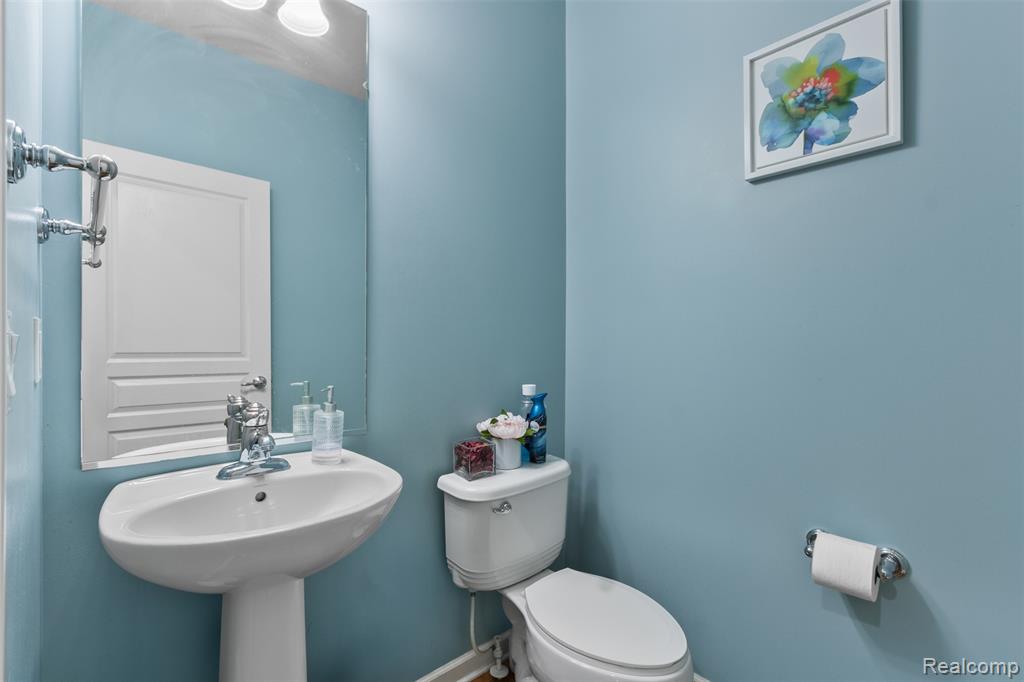 48938 Running Trout Lane, Northville, MI — Photo 16