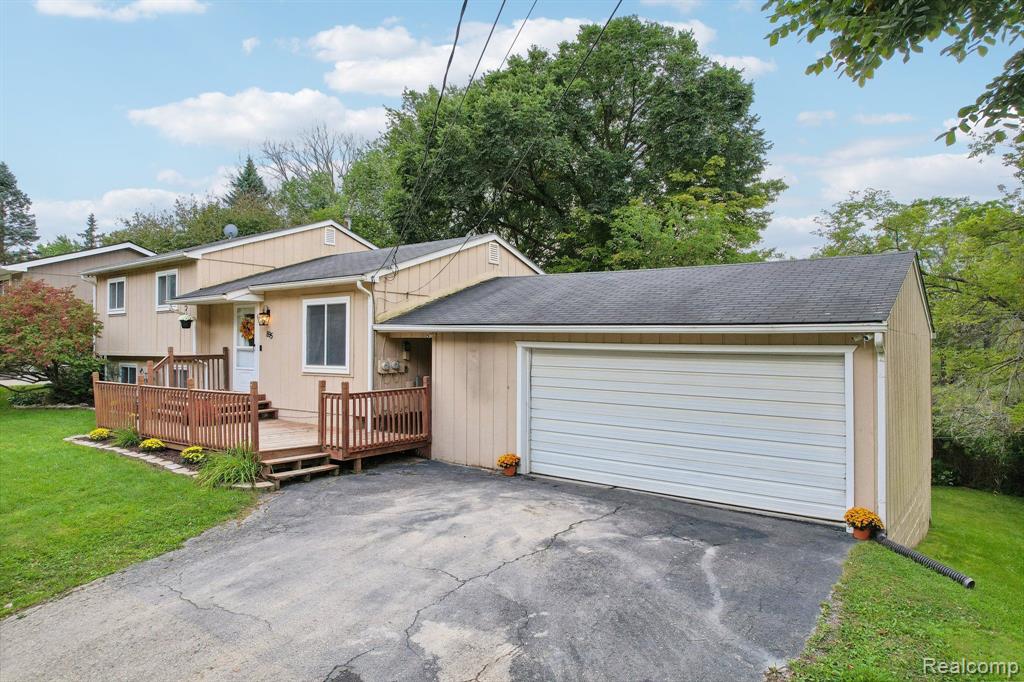 895 N CONKLIN Road, Lake Orion, MI 48362 — Photo 44
