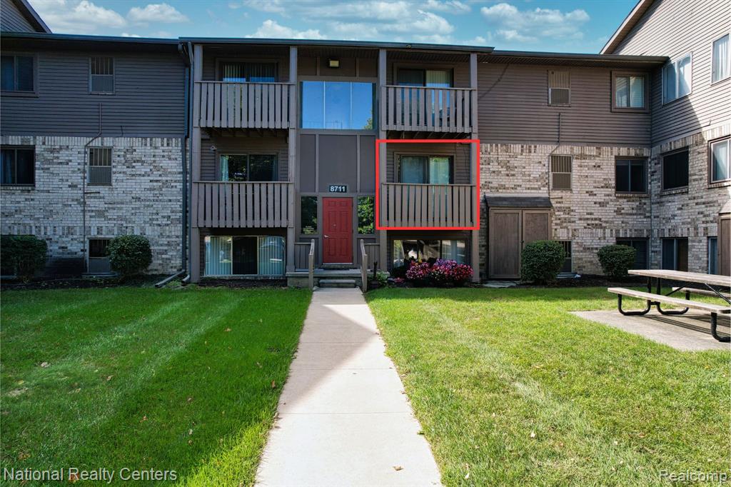 8711 Candlewood Trail, 5, Brighton, MI 48116 — Photo 18