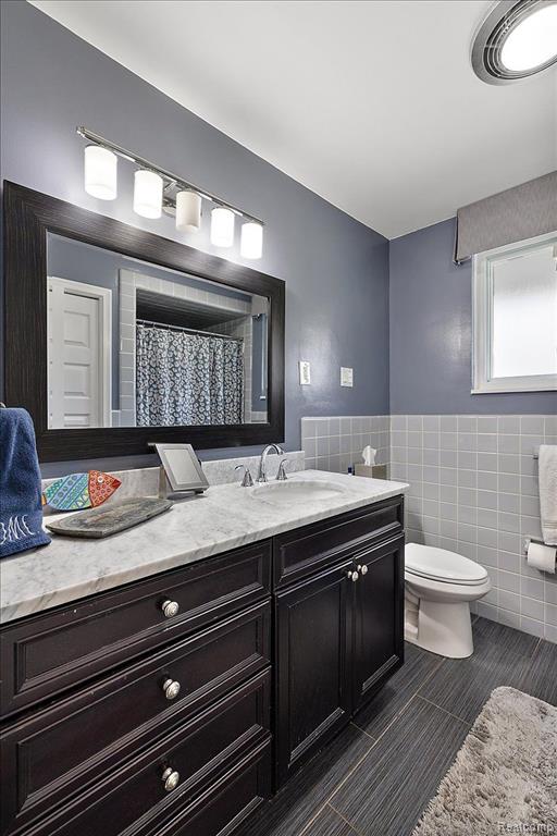 80 MAYWOOD Avenue, Bloomfield Hills, MI 48304 — Photo 25