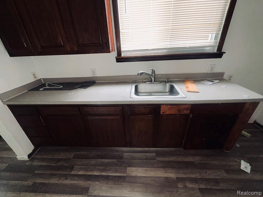 5050 Grayton Street, Detroit, MI 48224 — Photo 8