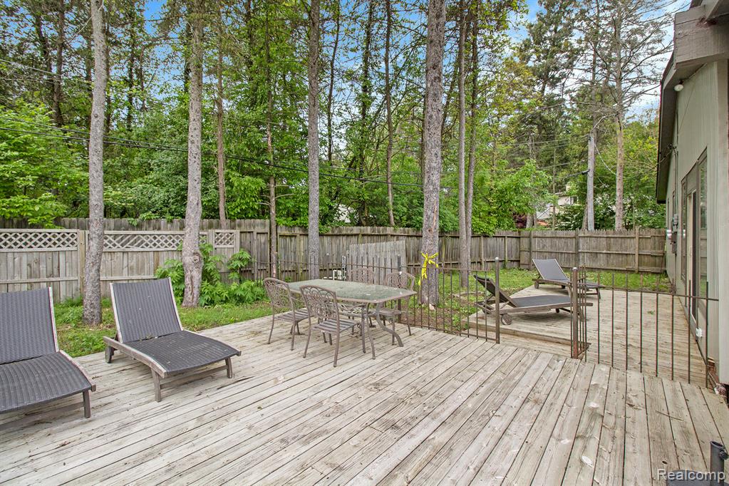 7831 Caberfae Trail, Clarkston, MI 48348 — Photo 21
