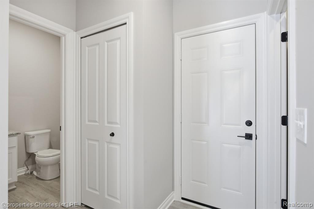 23188 Waterview Drive, New Boston, MI 48164 — Photo 24