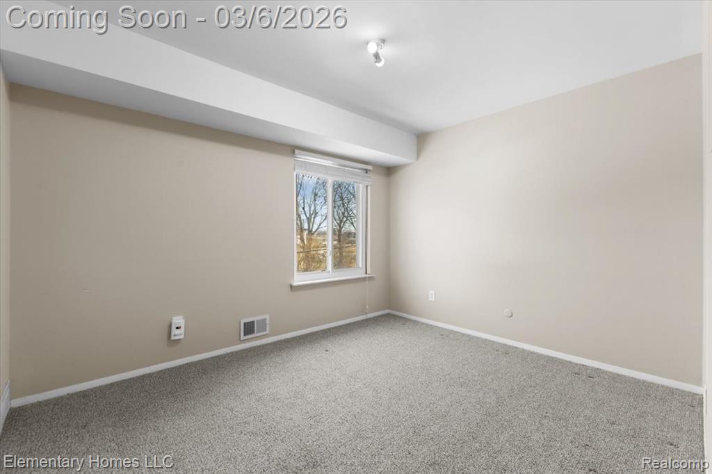 38181 Bradwood Court, Harrison Township, MI — Photo 16