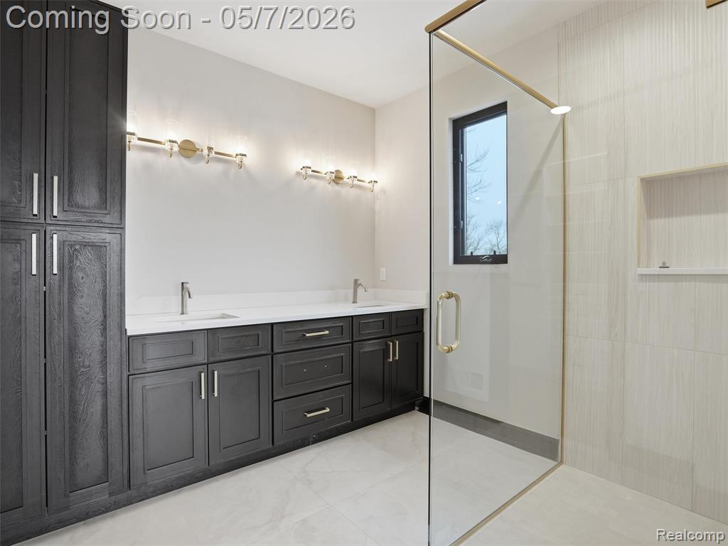 41215 Belvidere Street, Harrison Township, MI — Photo 32