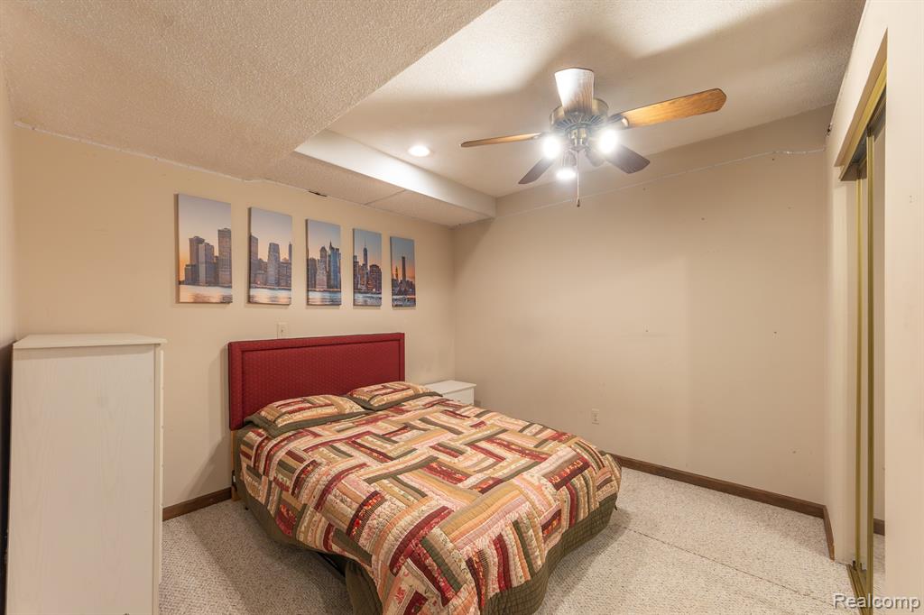 6939 West Ridge Drive, Brighton, MI 48116 — Photo 47