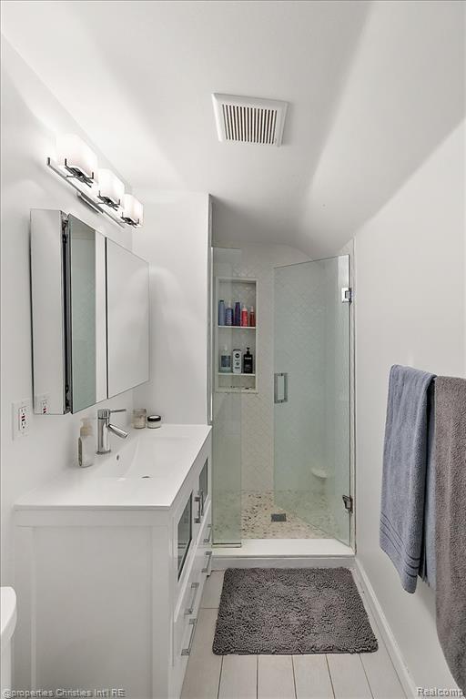 559 E Southlawn Boulevard, Birmingham, MI 48009 — Photo 21
