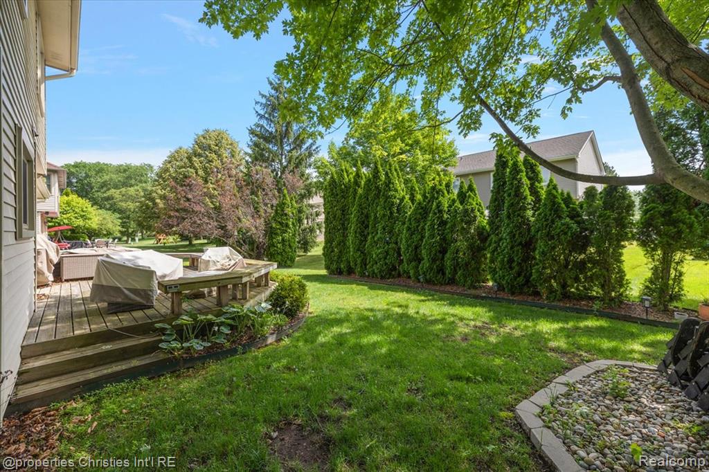 42683 Wimbleton Way, Novi, MI — Photo 41