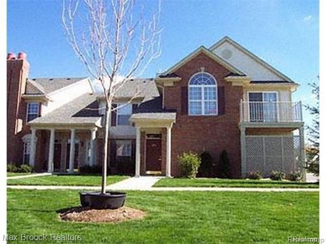 5295 BROOKEMONTE Circle, Rochester, MI 48306