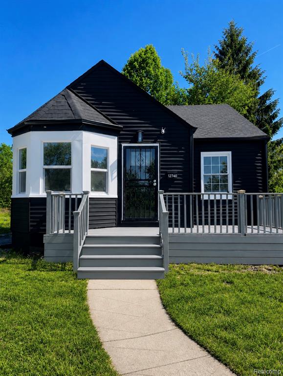 12740 August Street, Detroit, MI 48205 — front exterior