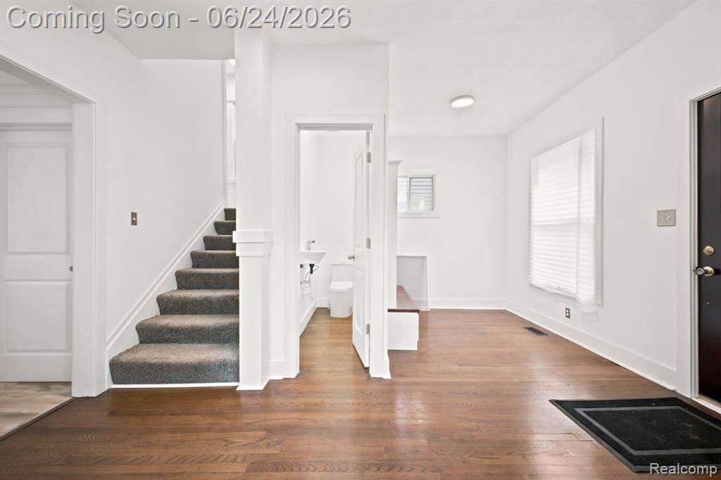 2552 N La Salle Gardens, Detroit, MI 48206 — Photo 3