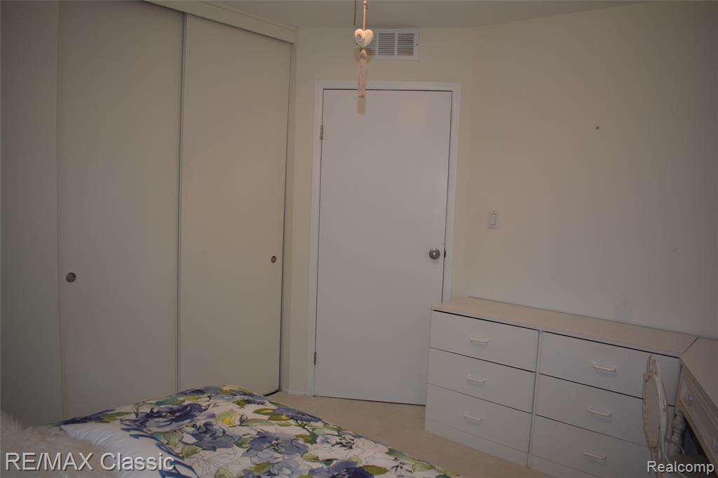 41147 S McMahon Circle, Novi, MI — Photo 19