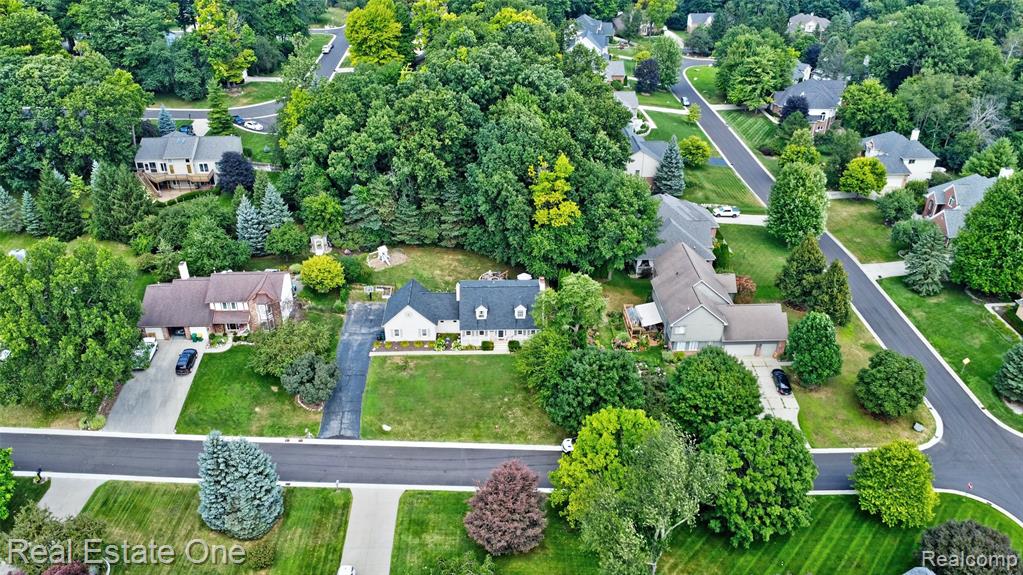6360 Woodcrest Ridge, Clarkston, MI — Photo 56