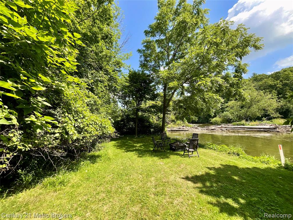 6010 N Seymour Road, Flushing, MI 48433 — Photo 53