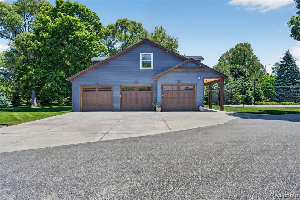 9353 Hill Road, Swartz Creek, MI 48473 — Photo 66