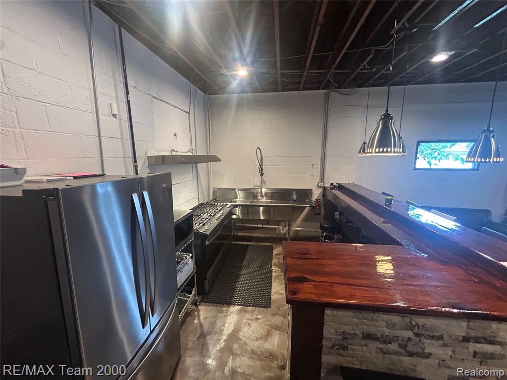 19600 Joy Road, Detroit, MI 48228 — Photo 18