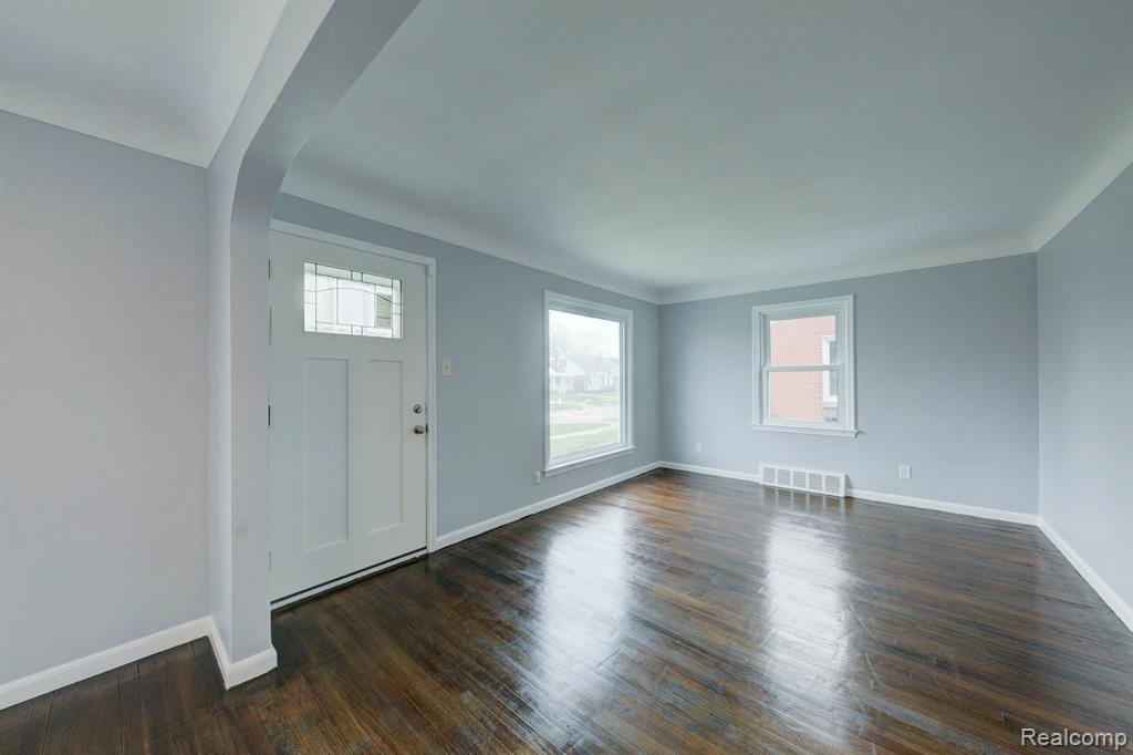21425 MITCHELLDALE Avenue, Ferndale, MI 48220 — Photo 14