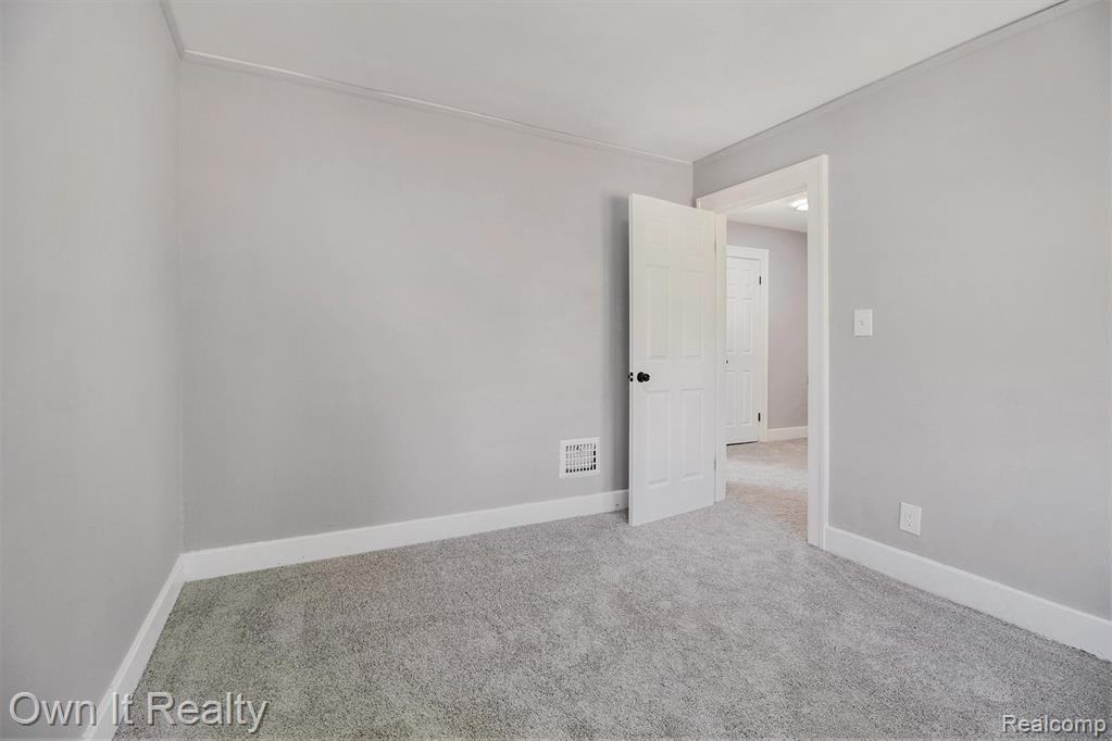 8155 Appoline Street, Detroit, MI 48228 — Photo 16