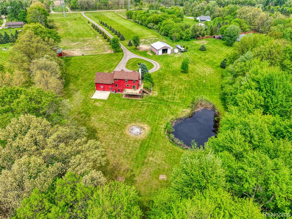 2500 E Jones Road, Howell, MI 48855 — Photo 28