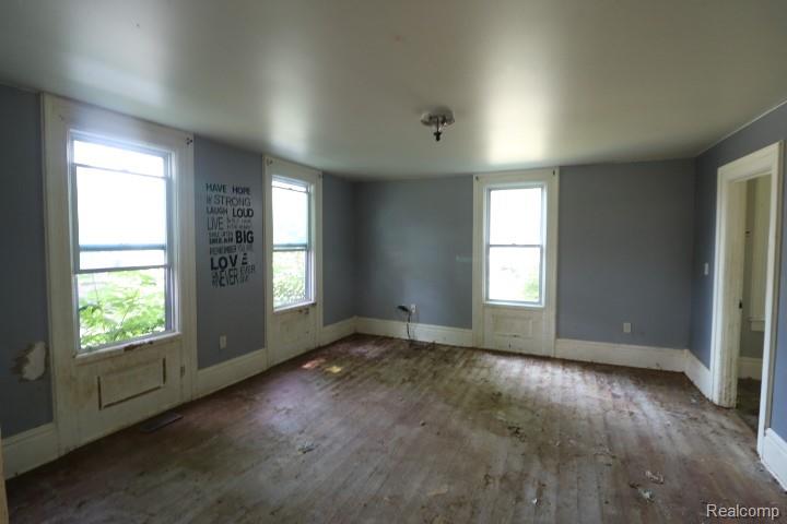 4229 Mill Street, North Branch, MI 48461 — Photo 7