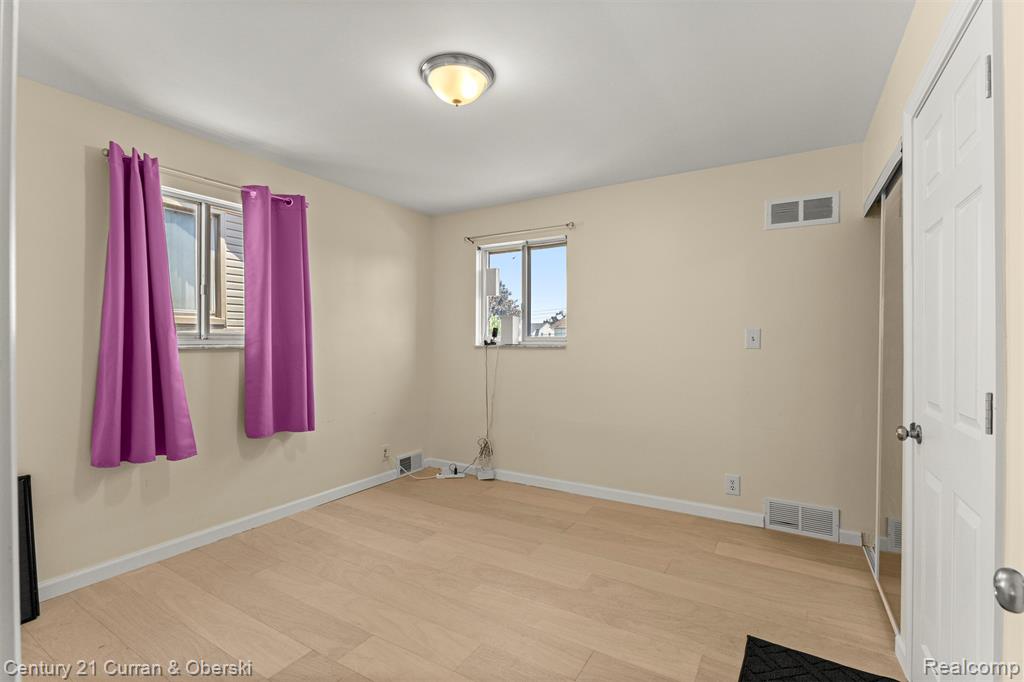 5110 Maple Street, Dearborn, MI 48126 — Photo 21