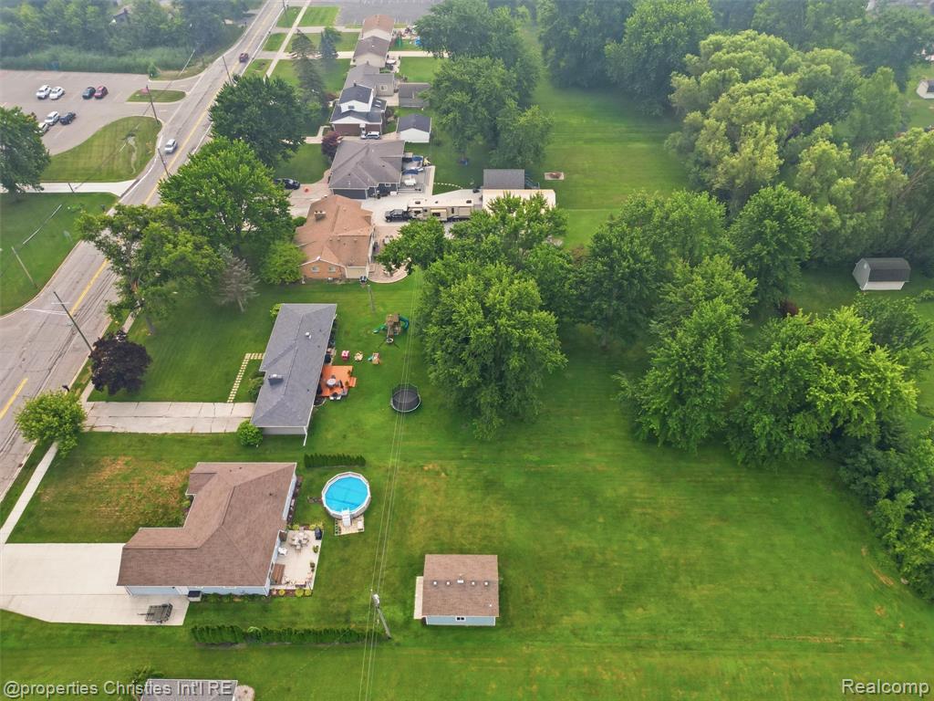 52735 Washington Street, New Baltimore, MI 48047 — Photo 38