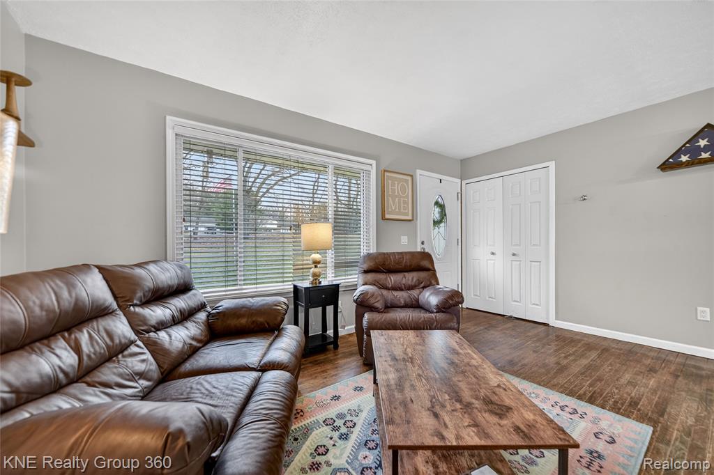 3511 Jewell Road, Howell, MI 48843 — Photo 9