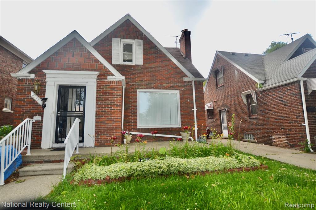 8267 Carlin Street, Detroit, MI 48228 — Photo 2