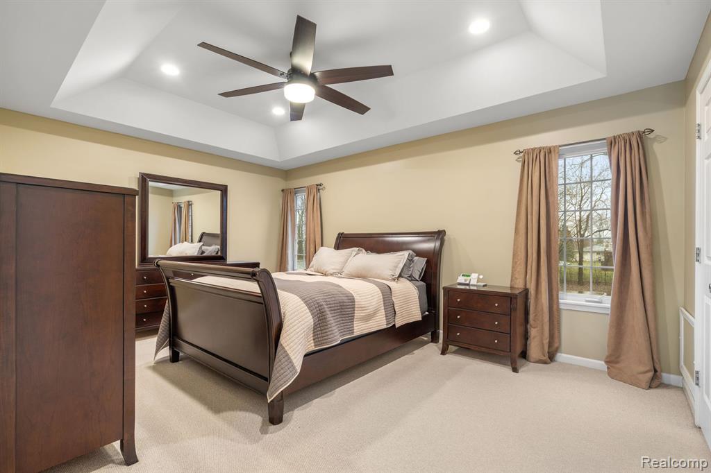 733 W Woodside Avenue, Madison Heights, MI 48071 — Photo 17