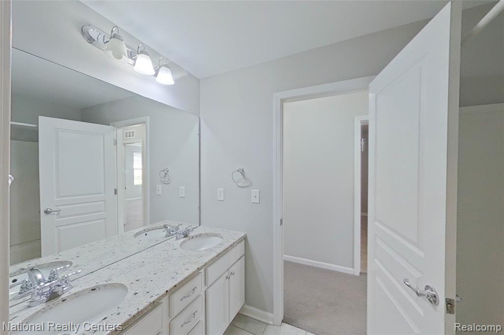 58180 Jonagold Lane, New Hudson, MI 48165 — Photo 56