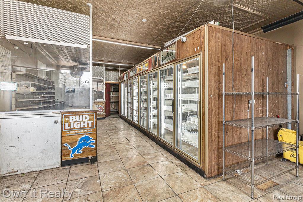 15144 HARPER Avenue, Detroit, MI 48224 — Photo 9