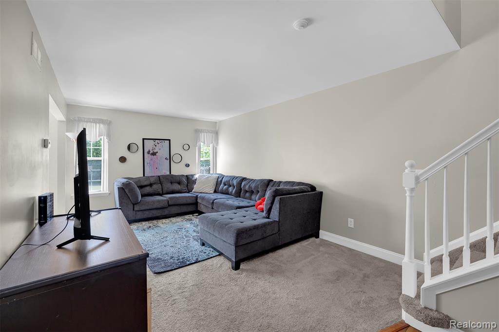 4093 Hunters Circle E, Canton, MI 48188 — Photo 6