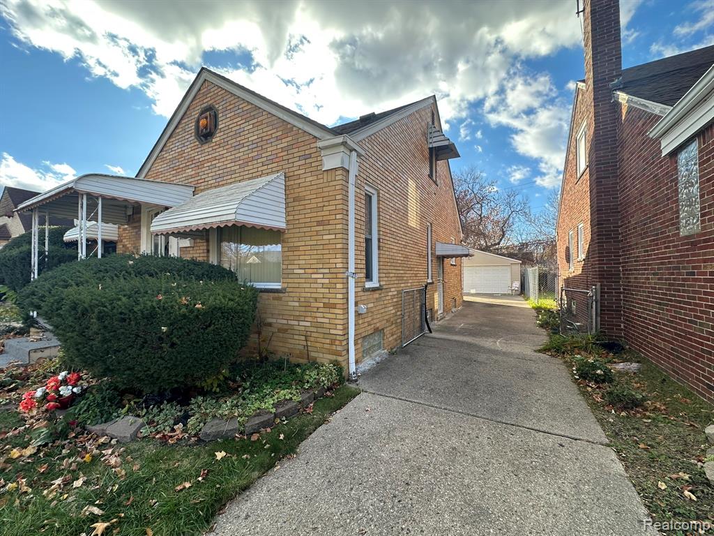 19429 Winthrop Street, Detroit, MI 48235 — Photo 3