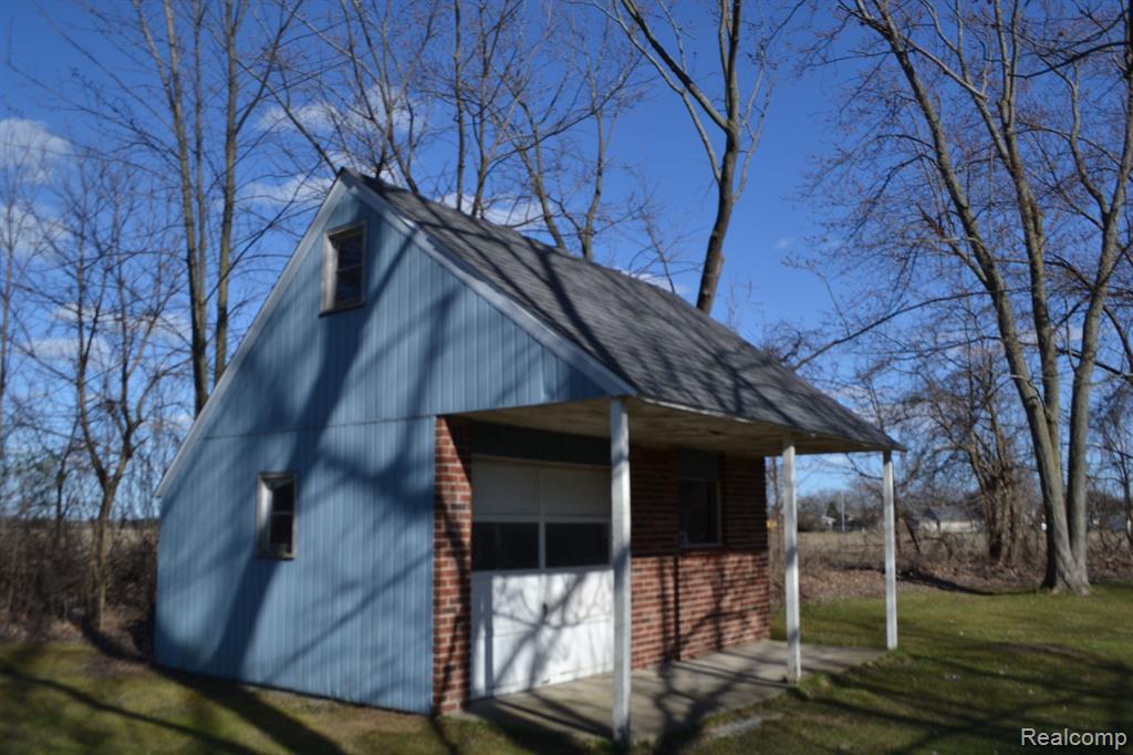 5505 FLORIA Drive, Swartz Creek, MI 48473 — Photo 28