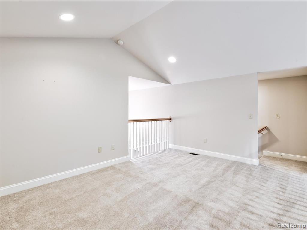 3084 Aberdeen Court, Port Huron, MI 48060 — Photo 23