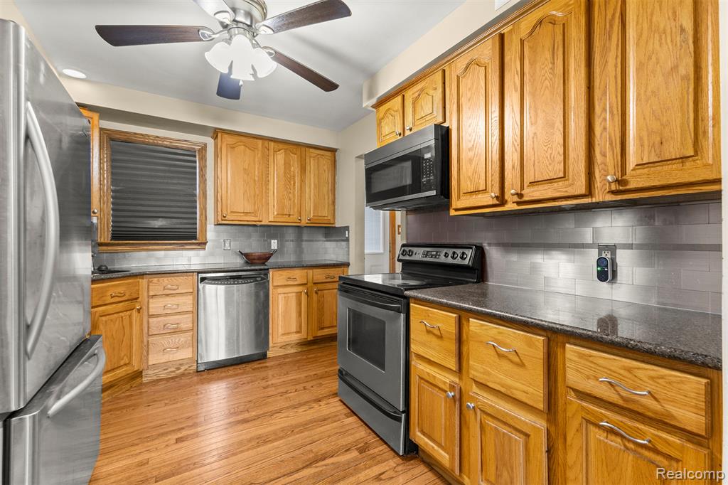 4903 Bedford Street, Dearborn Heights, MI 48125 — Photo 9