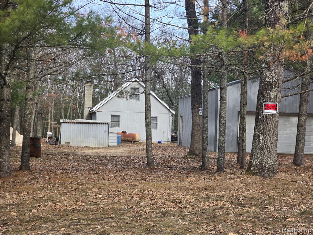 9027 S Lost Pine Avenue, Baldwin, MI 49304 — front exterior