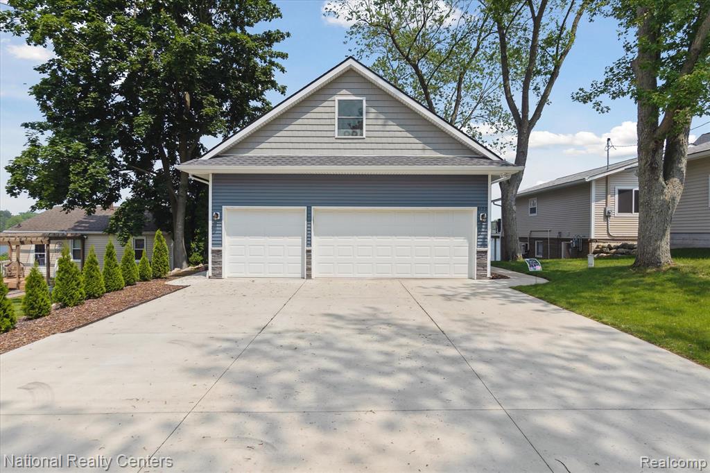 6130 Bullard Road, Fenton, MI 48430 — Photo 45