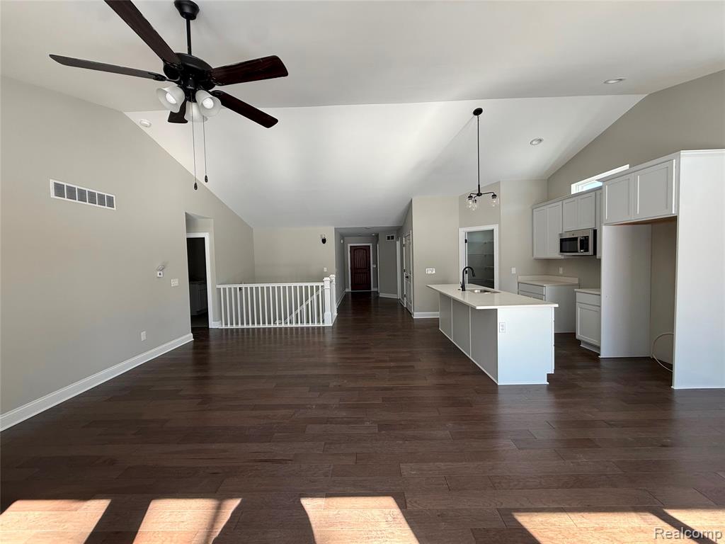 301 Canyon Creek Court, 28, Howell, MI 48843 — Photo 11
