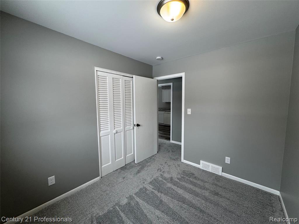 6327 Merriman Road, Garden City, MI — Photo 15