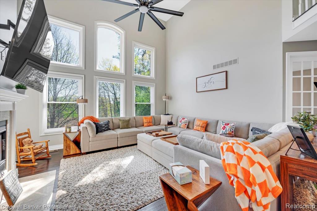 1445 Wood Trail, Oxford, MI 48371 — Photo 5