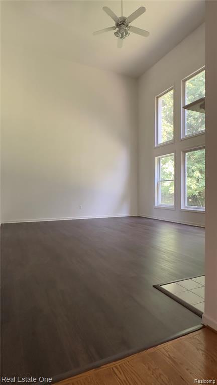 4066 COVENTRY Drive, Rochester Hills, MI 48326 — Photo 10